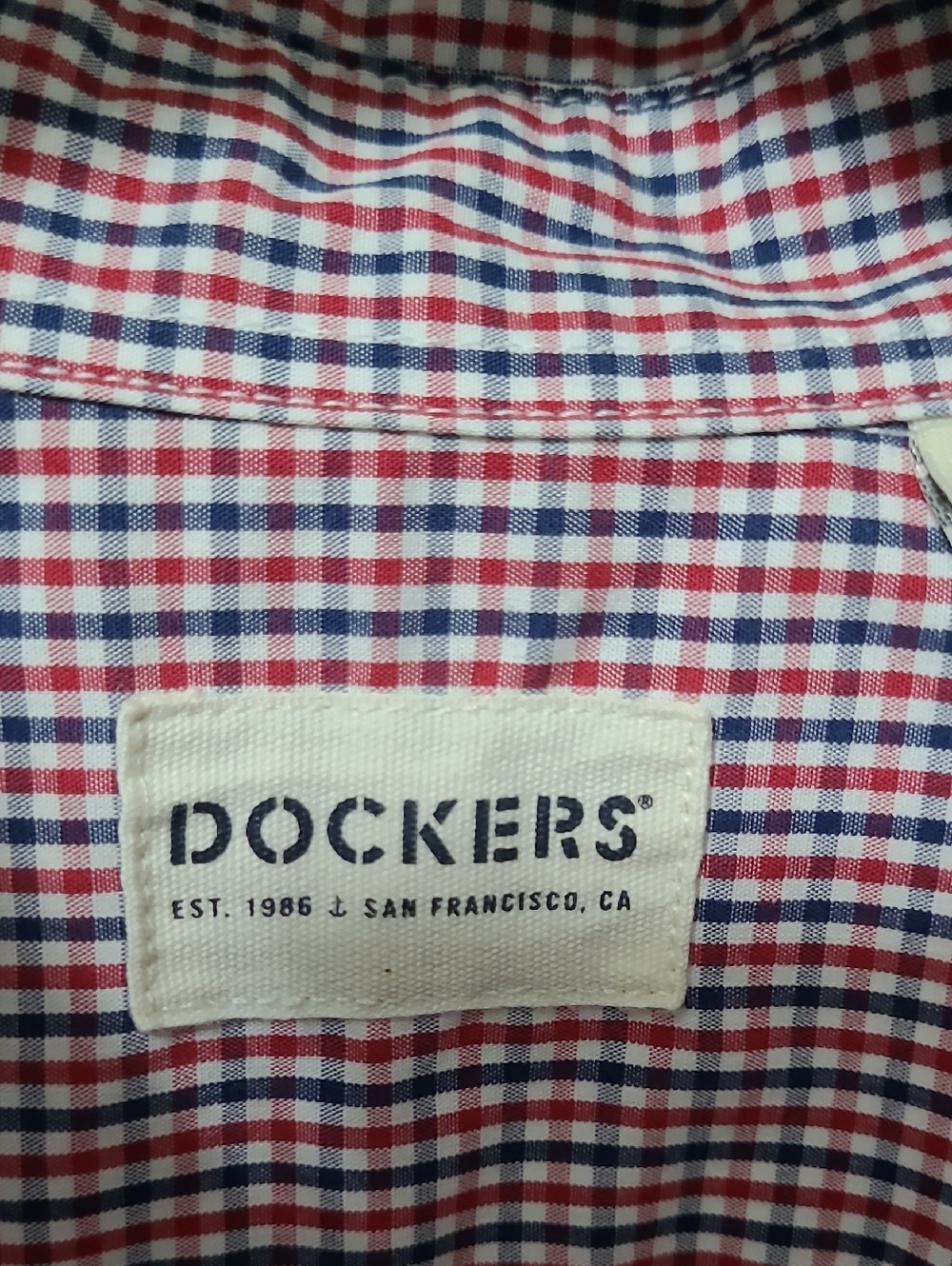 Men's Dockers Red and Blue Button-Down Shirt - Picture 3 of 8